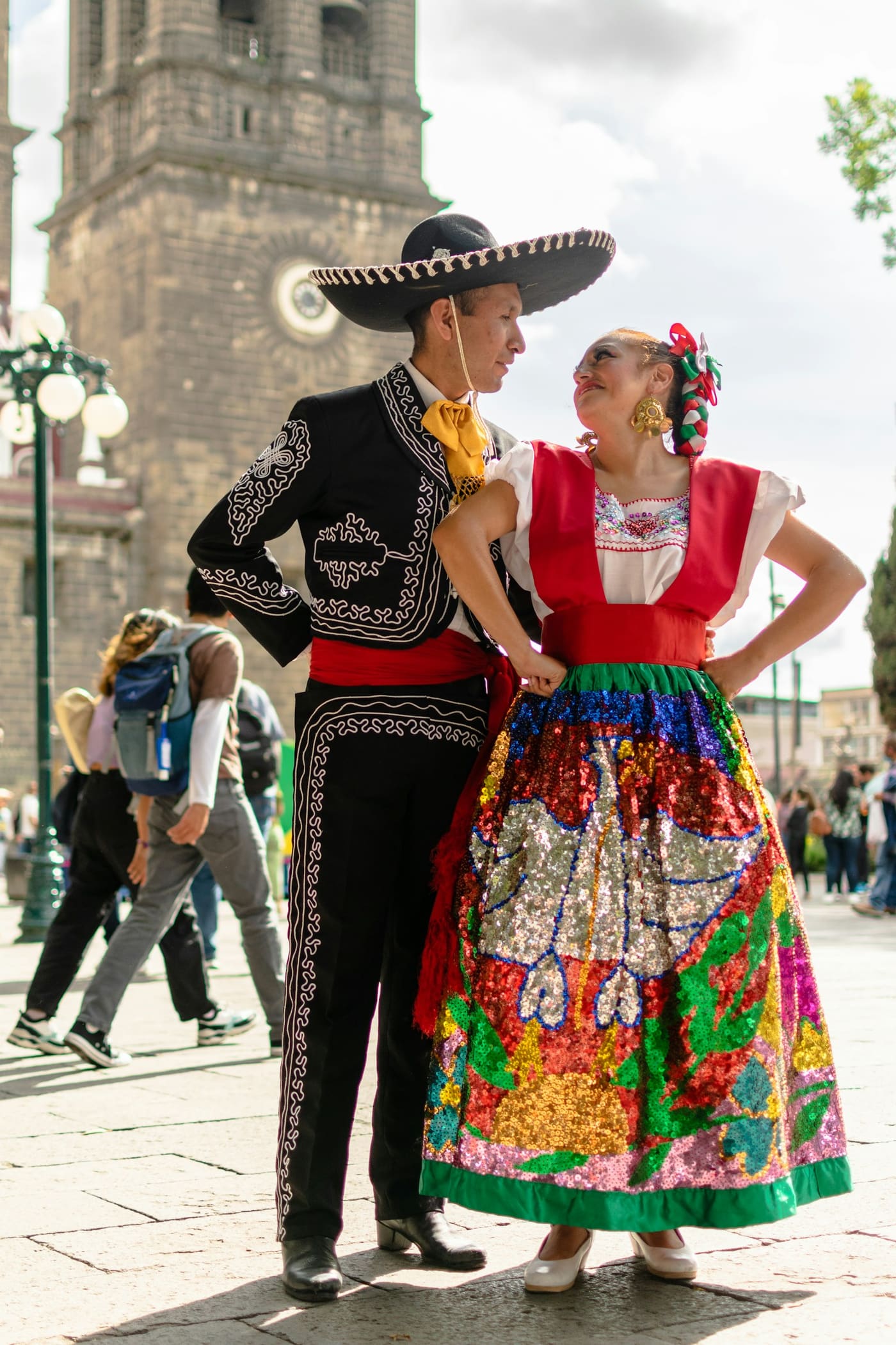 Is He Flirting, Being Friendly, or Just Very Mexican? A CDMX Spanish Decoder