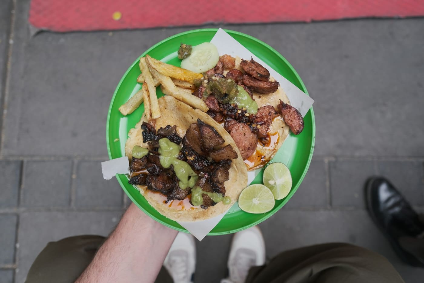Mexican Spanish for Paying the Bill: Cuenta, Propina, Vaquita, and Splitting Without Drama